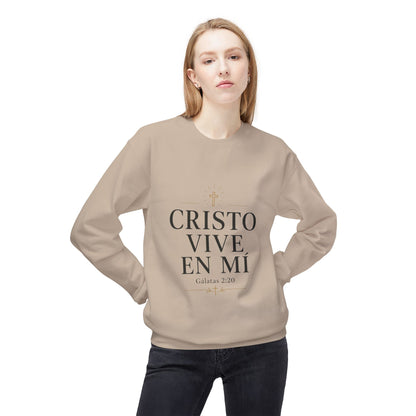 Crewneck Sweatshirt - "Cristo Vive En Mí" Spanish Faith Sweatshirt (Galatians 2:20)